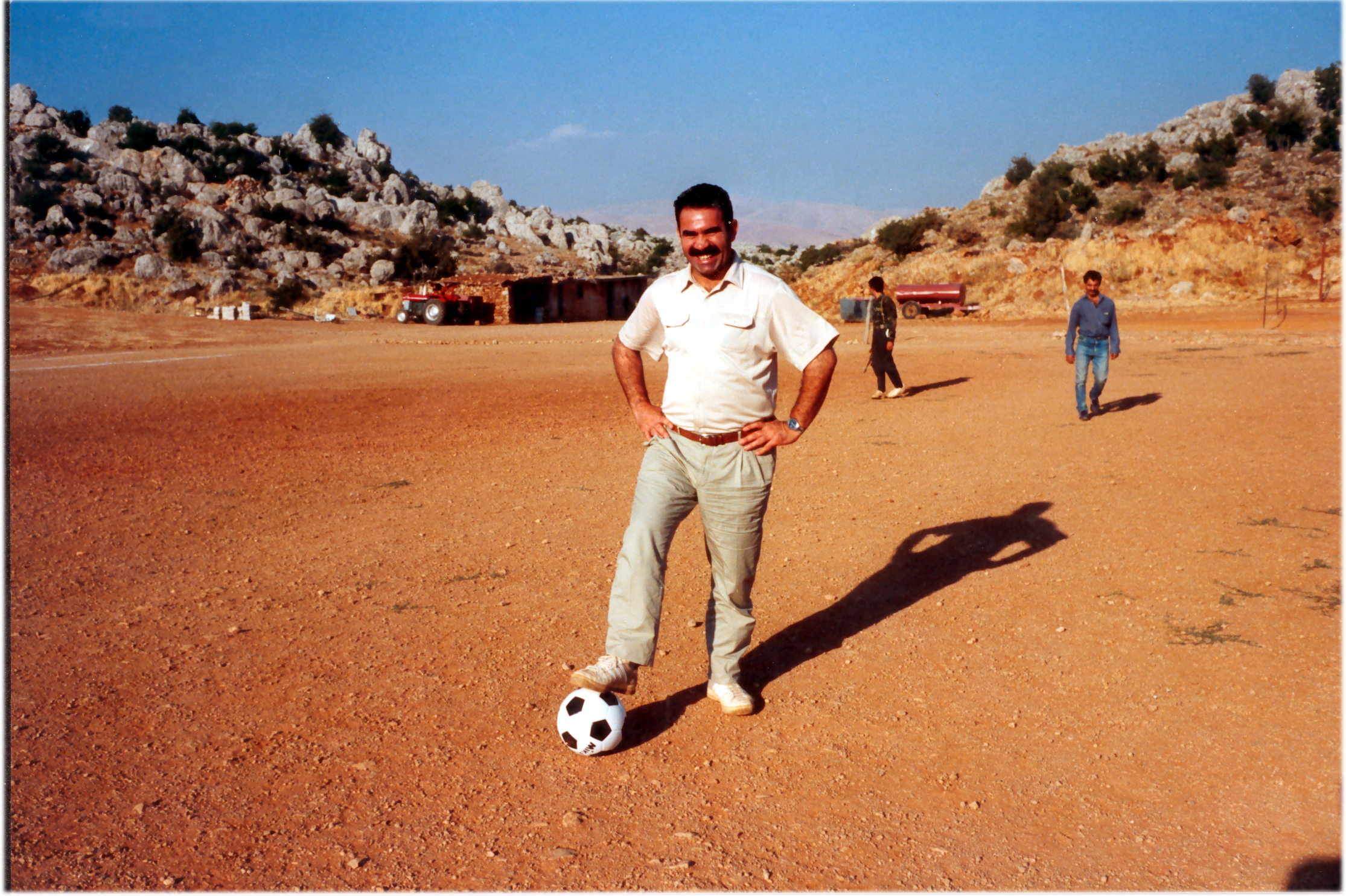 Öcalan’s Quiet Leverage: How İmralı Shaped Rojava’s January De-escalation